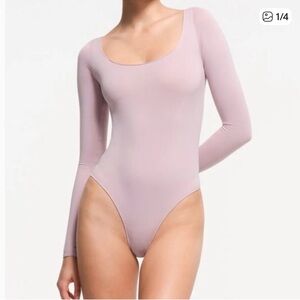 SKIMS Essentials scoopneck Long Sleeve Bodysuit dusk